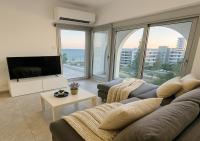 White Sea View Apartment - Ferienwohnung Limassol