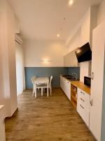 Appartamento con Terrazza e Vista Mare