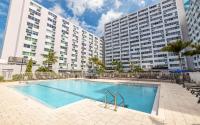 Sunny 1BR Retreat Near Tropicana Field and Pool - B&B St. Petersburg