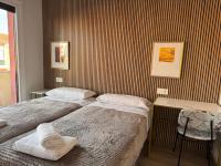 Oak Home - Oakplaces - B&B León