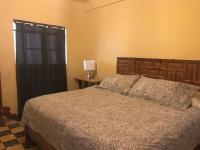 La Adornada Girasol - B&B Taxco