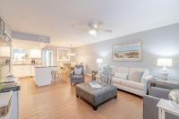 Reats Retreat at Gulf Highlands Beach Resort - B&B Panama City Beach