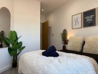 Wild Central Suite - Basketball Arcade Game, Free Gym - Bed and Breakfast Leicester