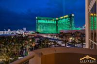 MGM Signature-04-602 1Br 2Ba Balcony Suite - B&B