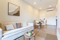 Sky Stays at Asunción Cozy & Bright 1BDR II - Chambres d'hôtes Asunción
