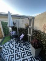 Cosy Getaway for 2 - B&B