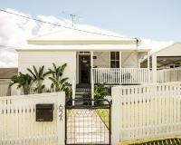 Urban Getaway Ipswich W Cottage - Ferienwohnung Ipswich