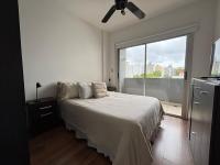 Praga, amplio y luminoso - B&B