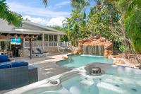 Waterfront Gem , private boat dock , ocean access - Bed and Breakfast Fort Lauderdale