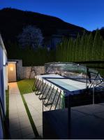 Gartenloft mit Pool - B&B