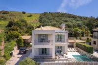 YaChara Villa - B&B Kíssamos