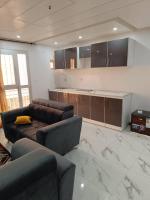 Apartamento de 1 dormitorio con balcón