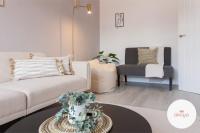 Cozy & Luxurious Manchester Retreat, Ideal for Contractors and Long Stays - B&B