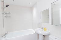 Contractors Wow! 5 Bedrooms 10 Guests Free Parking - B&B Basingstoke