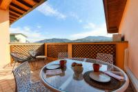 Casarico - by MyHomeInComo - B&B Maslianico