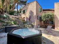 Superbe Villa vue mer - Jacuzzi - Pétanque - Ferienwohnung Carqueiranne