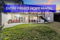 Entire Private 4-BR Home, Lux King Bed, Big Yard, Prime Area, Ranch Style - B&B