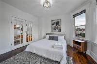 Bright 3BR Home in NYC, Near Downtown & NYC, EWR - Chambres d’hôtes Newark
