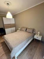 Airy apartment-Thessaloniki Oikies Olga - B&B Thessaloniki