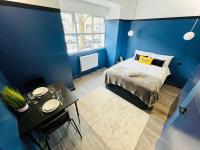The Blue House Peckham - NO 61 - Prime Location Rooms - B&B