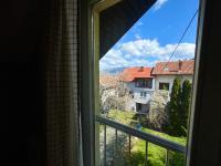 Wood & Light Loft Sarajevo - Private parking - B&B Sarajevo