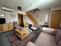 Home from home - 19 Pickaquoy Drive, Kirkwall - B&B Kirkwall