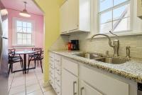 Pastel Palace - near Plaza & Uptown 23rd - Chambres d’hôtes Oklahoma City