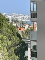 Élégant Appartement 2pièces PiscineVue mer parking - Bed and Breakfast
