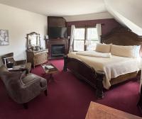 King Suite with Spa Bath