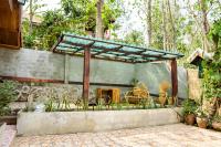 La Cabina - Charming quiet house - Free Motobike - Bed and Breakfast Luang Prabang