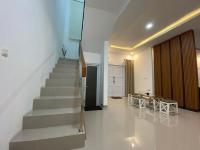 De Haus Villa Syariah Sukabumi - B&B