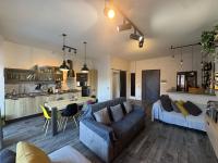 Relax & Explore Stylish Apartment in Rome - B&B Roma