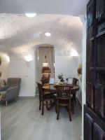 Cueva Virgen de las Nieves - B&B Monachil