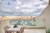 2BR Penthouse with views overlooking Pietà Marina by 360 Estates - Ferienwohnung Pieta
