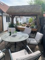 No - 48 Hamnet - Bed and Breakfast