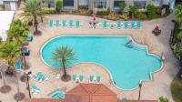 Near Universal Parks Cozy Apartament at The Point - B&B
