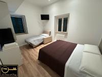 Dreibettzimmer mit eigenem Bad