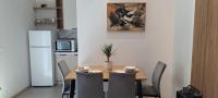 Edgar's Tirana City Center Apartment - Bed and Breakfast Tirana