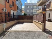 Appartamento Lidia - vacanze al mare pieno centro - Narramondo Villas - Bed and Breakfast
