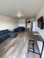 Unit 4 - Stand Rock Studios - B&B