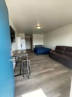 Unit 3 - Stand Rock Studios - B&B