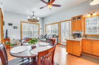 Private Dock and Deck Tranquil Dam Pond Cottage! - B&B Augusta