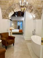 Deluxe Double Room with Bath