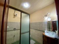 Habitación Doble con baño privado