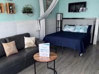 Ocean Waye Charming 1-Bedroom Condo Steps from the Beach - Chambres d’hôtes Ocean City