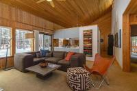 Spacious & Rustic-Chic Escape in Truckee - B&B