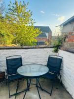 Modern accomodation, Free parking and less than 10 mins walk to brayford Wharf Lincoln - Chambres d'hôtes Lincoln