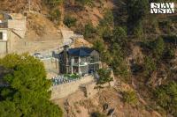 StayVista at Ridge of Twilight Luxury Valley View Jacuzzi Villa Kasauli - Chambres d'hôtes Kasauli