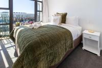Character Meets Comfort, 2-Bedroom City Townhouse - Chambres d’hôtes Christchurch