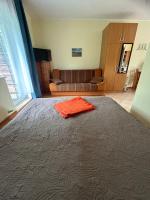 Quadruple Room with Private Bathroom